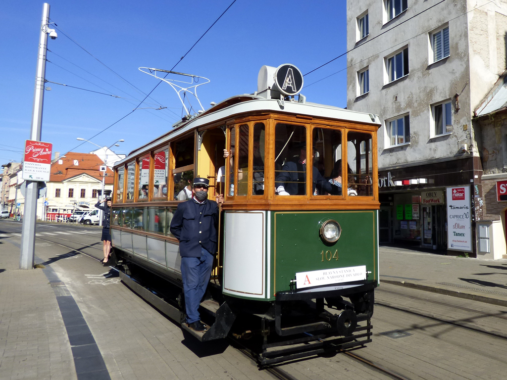 Bratislava, Ganz II. Typ I. Serie Triebwagen č. 104; Bratislava — 125 rokov MHD