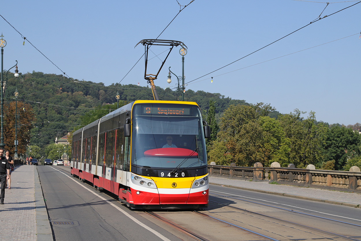 Прага, Škoda 15T6 ForCity Alfa Praha № 9420