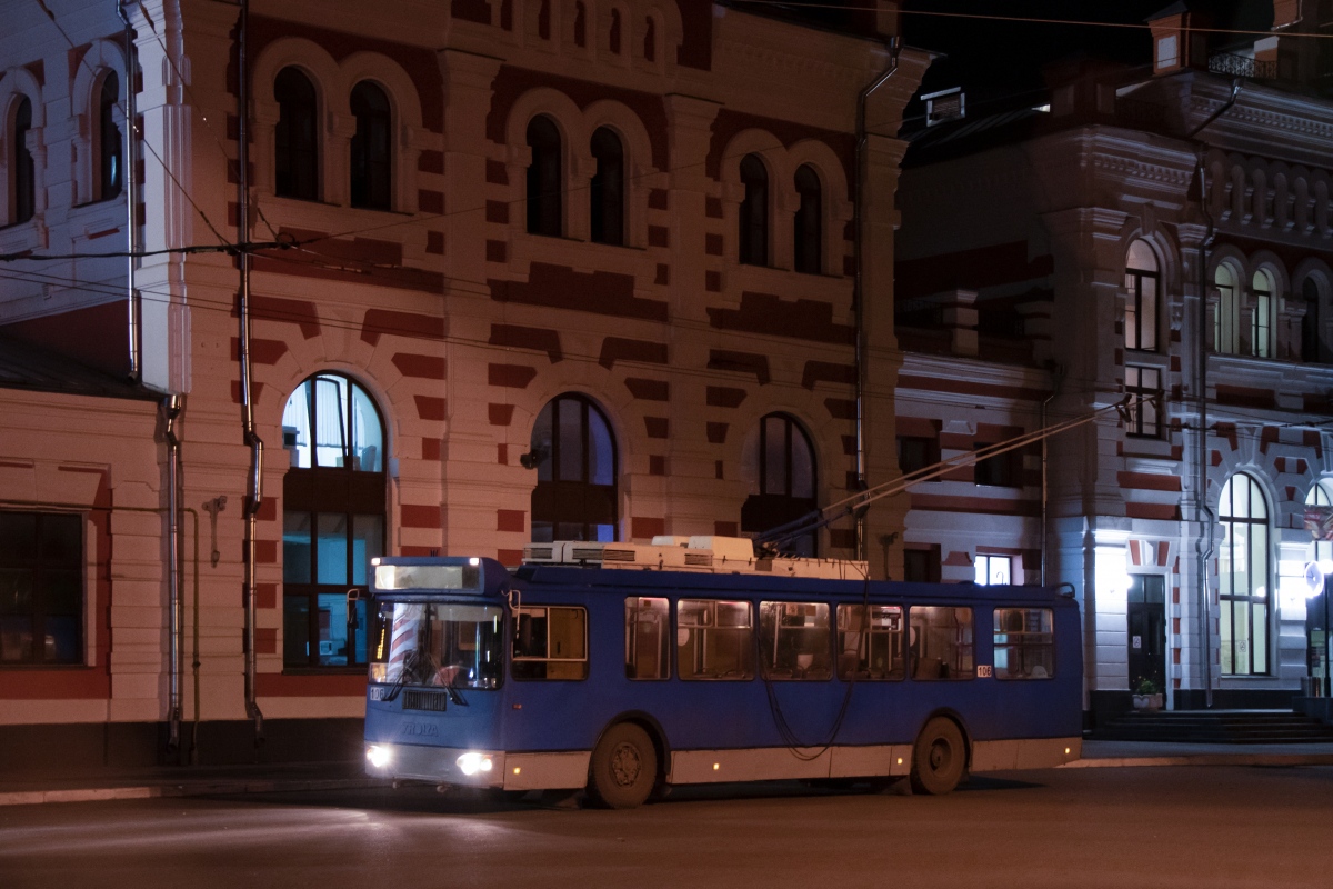 Калуга, ЗиУ-682Г-016.02 № 106