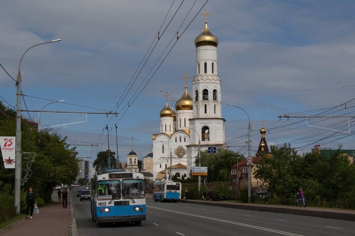 Брянск, ЗиУ-682Г-016 (012) № 1032