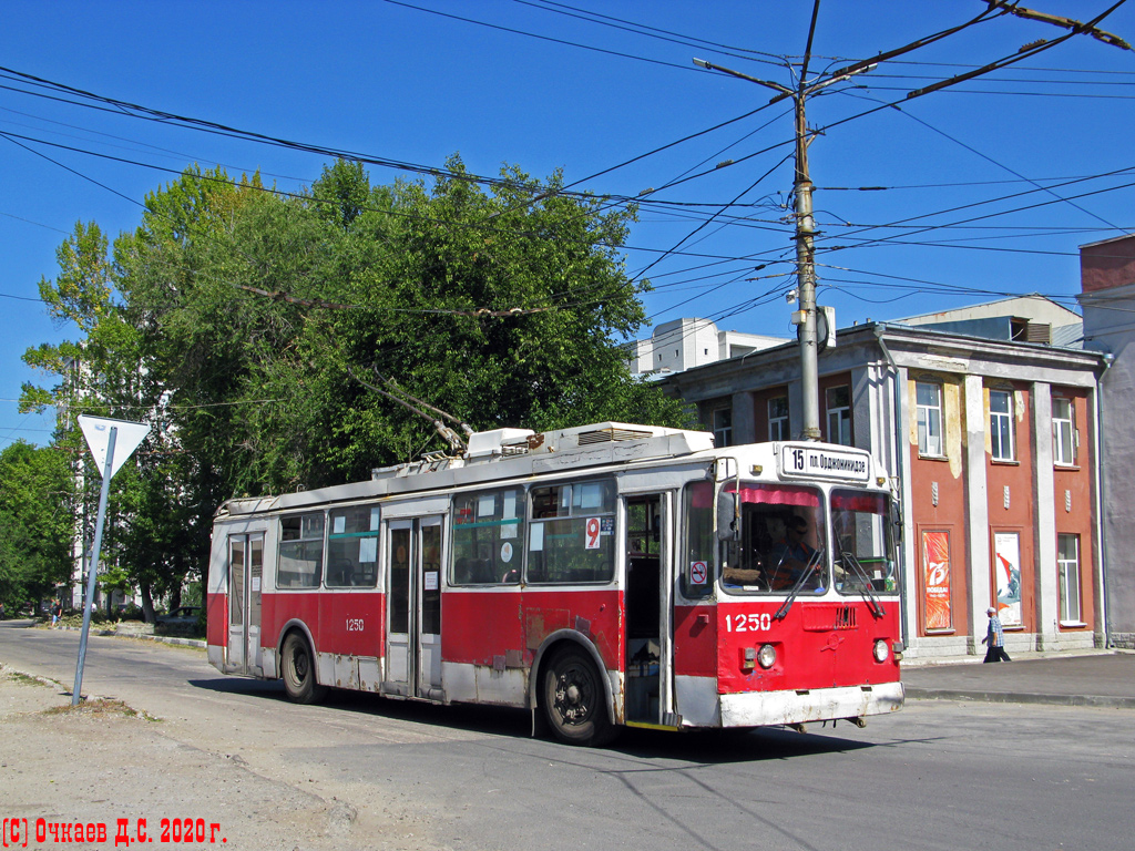 Саратов, ЗиУ-682Г-016.02 № 1250