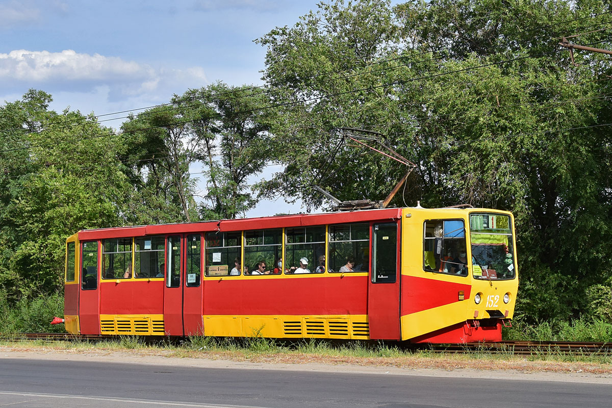 Волжский, 71-611 № 152 Волжский, 71-611 № 152