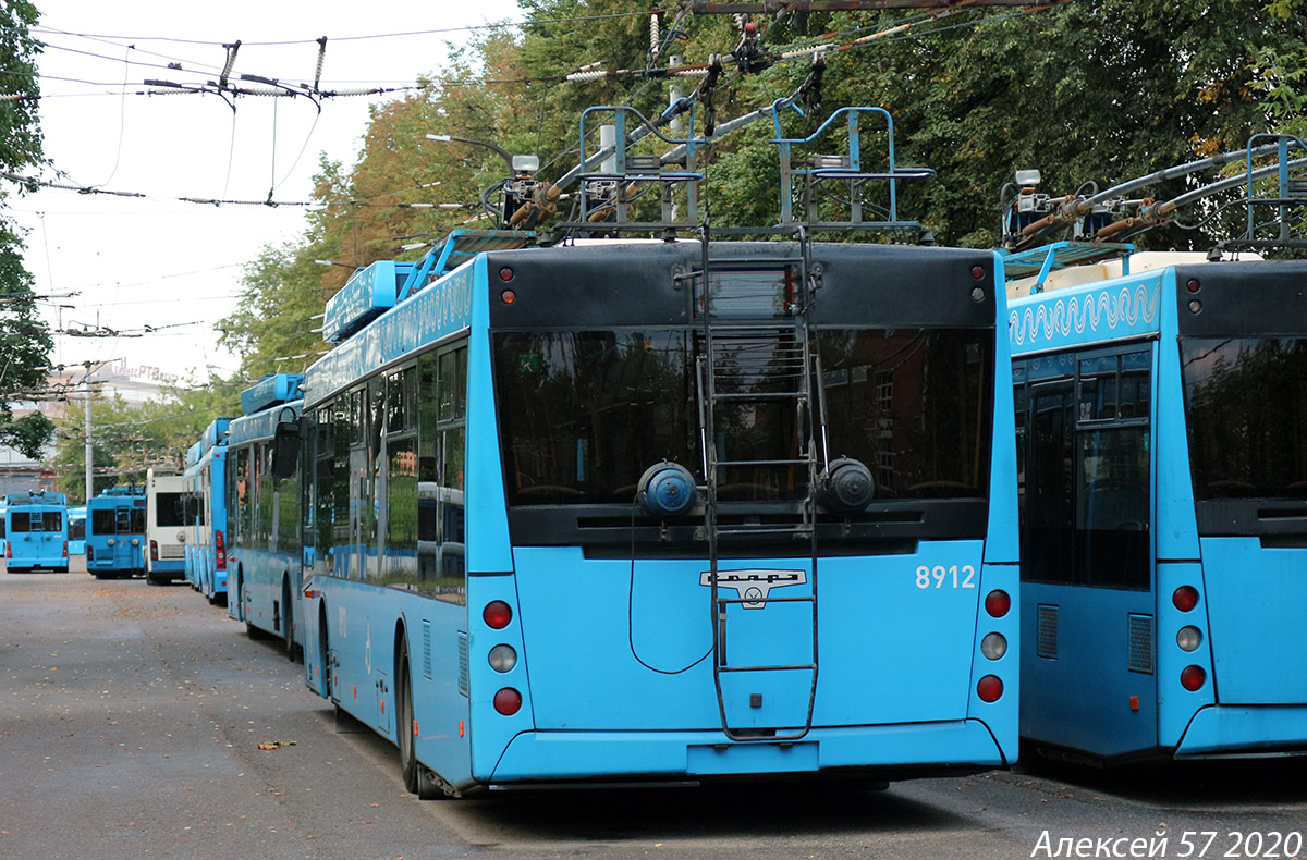 Москва, СВАРЗ-МАЗ-6275 № 8912