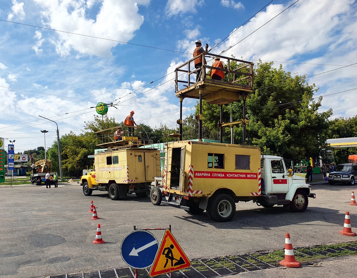 Запорожье — Спецтехника; Запорожье — Троллейбусная линия на Хортицкий жилмассив