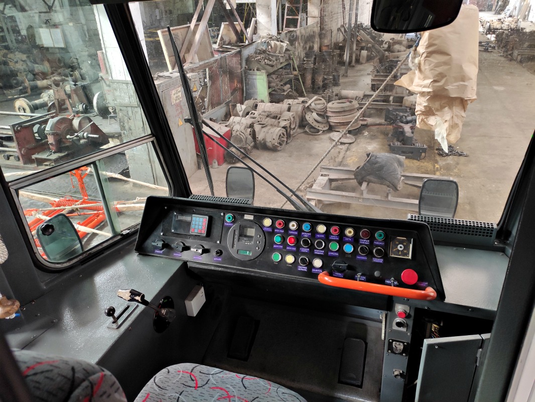 Каменское, Tatra T6A5 № 2023; Каменское — Прибытие и разгрузка новых вагонов