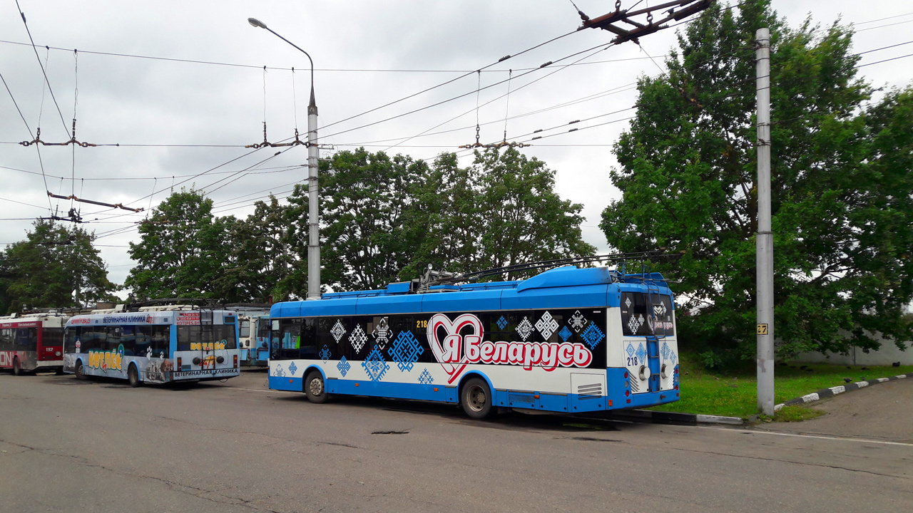 Витебск, БКМ 32100D № 218; Витебск, БКМ 32102 № 187