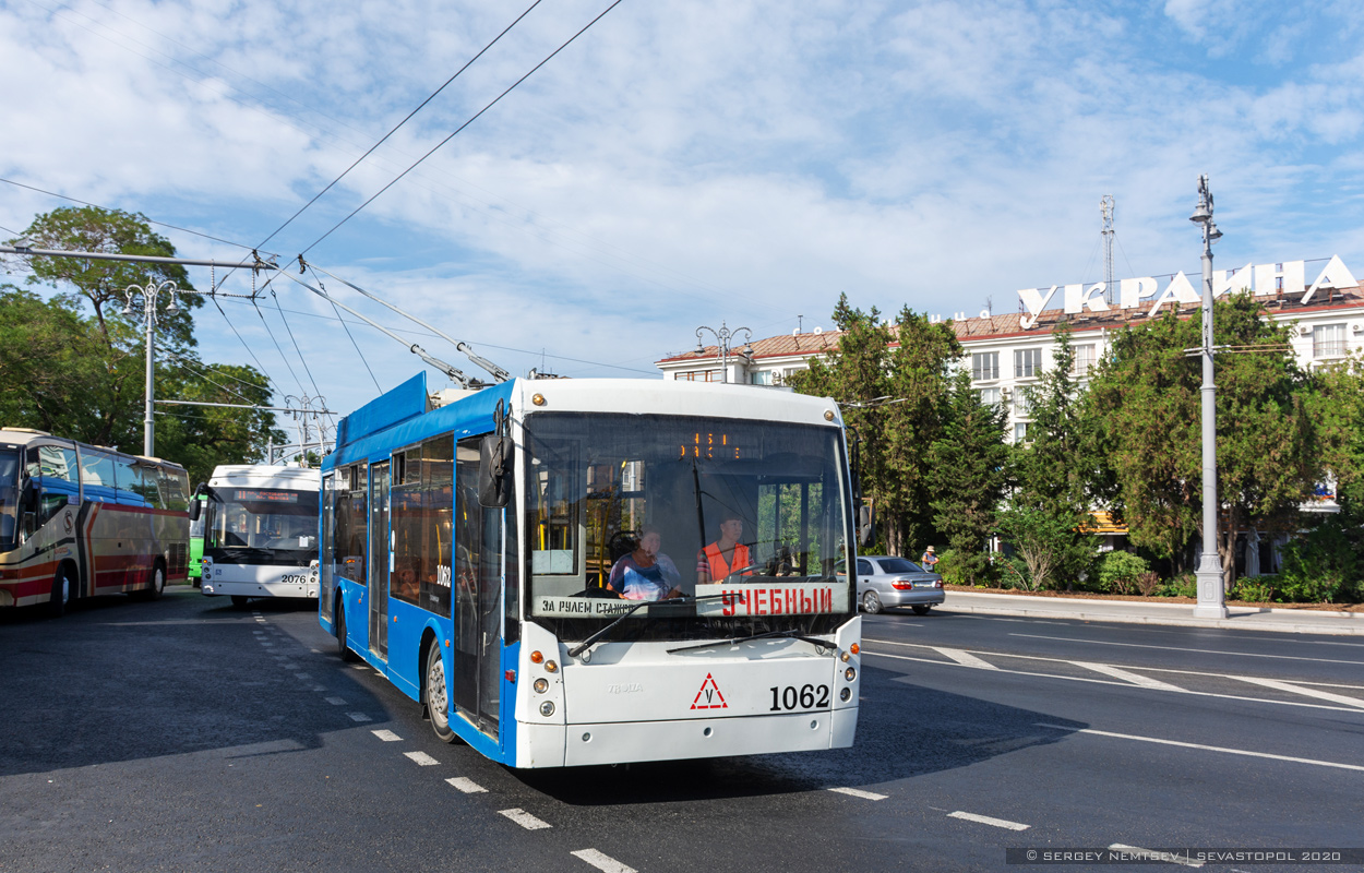 Севастополь, Тролза-5265.00 «Мегаполис» № 1062