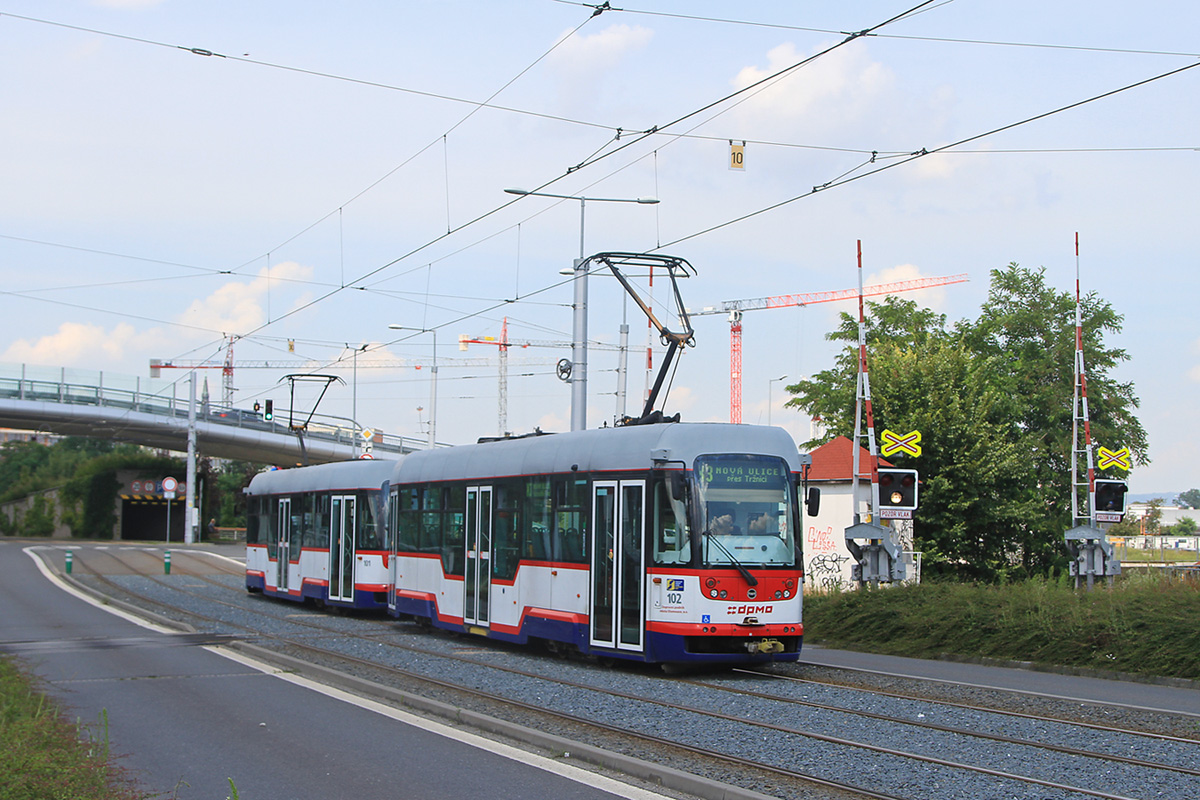 Olomouc, Vario LF+/O № 102; Olomouc, Vario LF+/O № 101