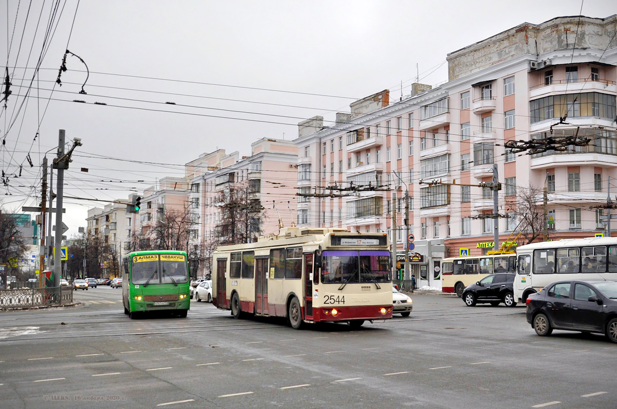 Челябинск, ЗиУ-682Г-016.02 № 2544