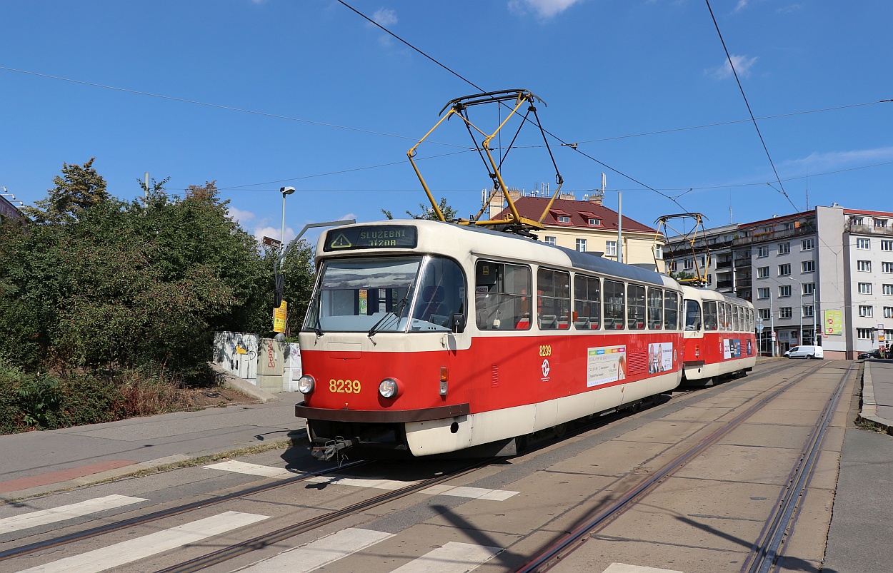 Прага, Tatra T3R.P № 8239