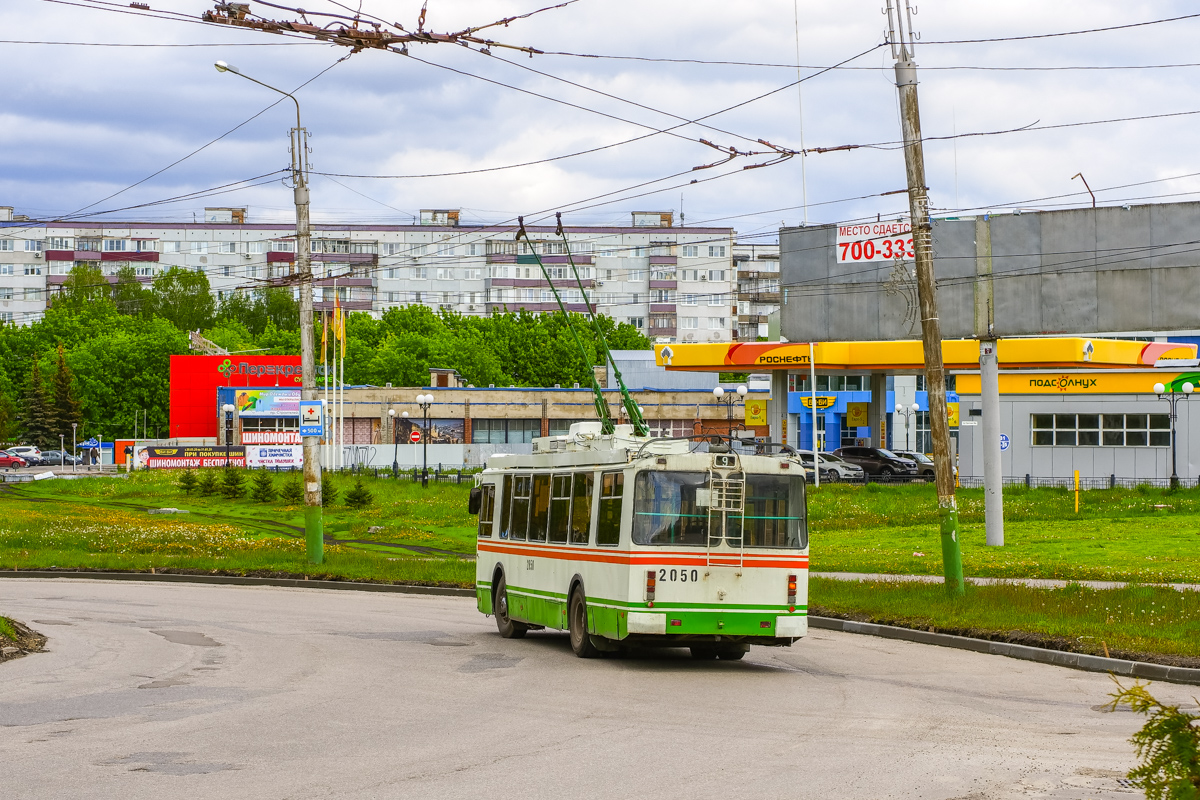 Пенза, ЗиУ-682Г-016.02 № 2050