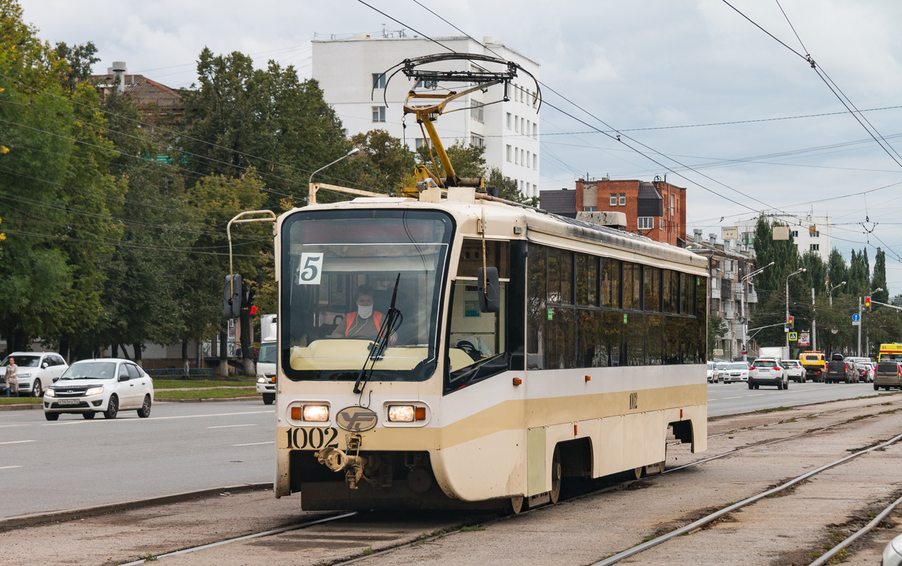 Уфа, 71-619А № 1002