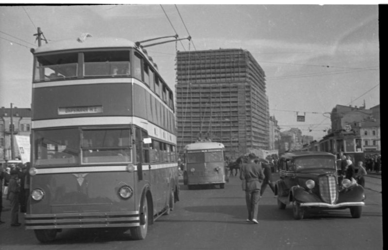 Москва, English Electric № 1000; Москва — Исторические фотографии — Двухэтажные троллейбусы (1937-1953)