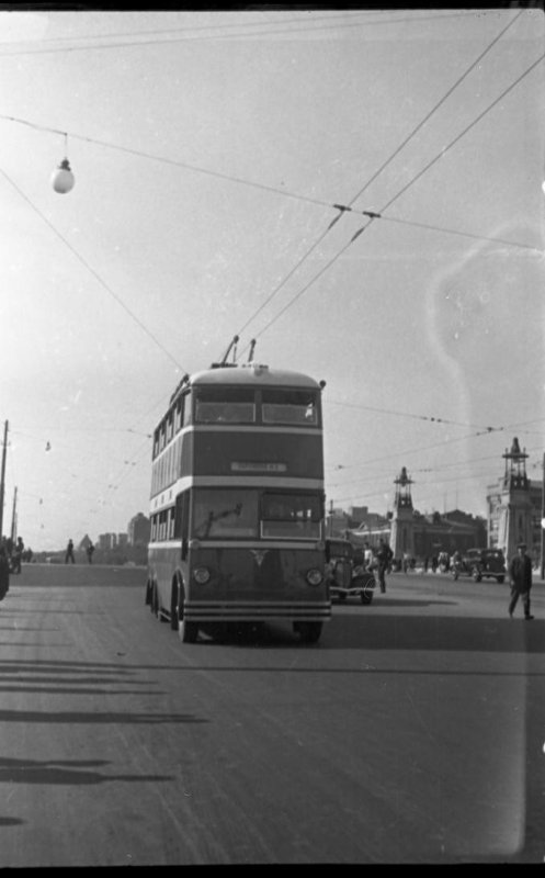 Москва, English Electric № 1000; Москва — Исторические фотографии — Двухэтажные троллейбусы (1937-1953)