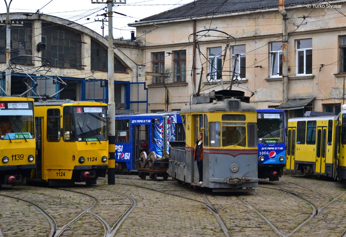 Львов, Gotha T2-62 № 001