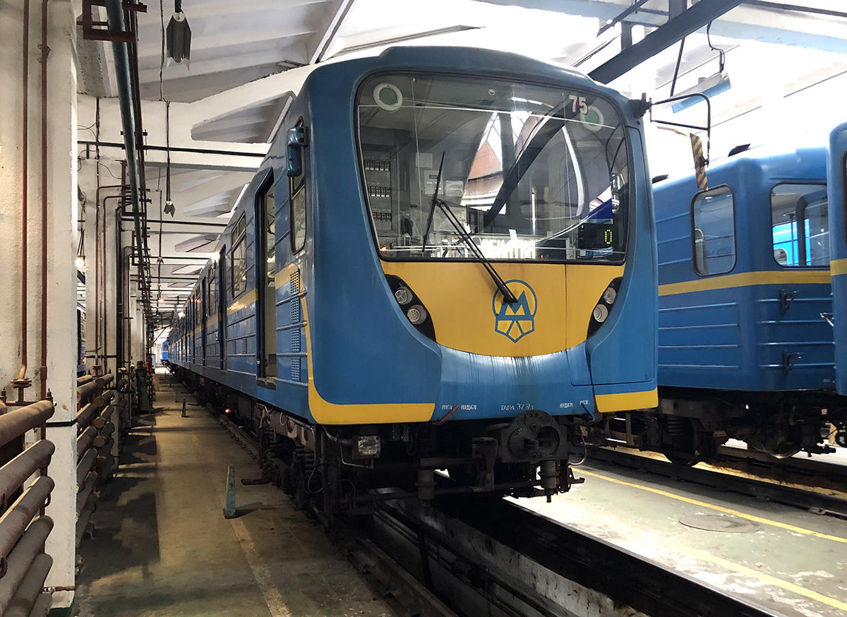 Киев, 81-540.2К № 10387