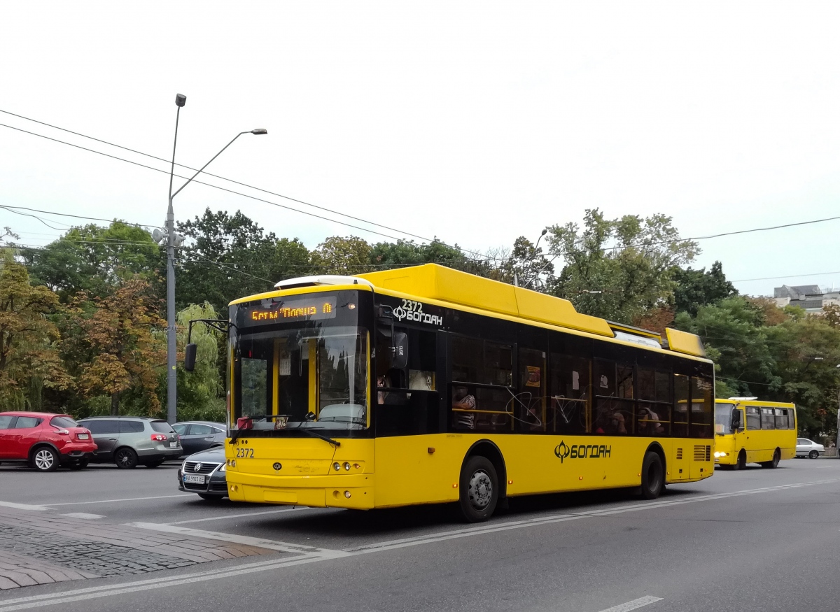 Киев, Богдан Т70117 № 2372