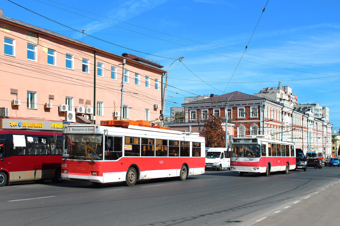 Саратов, Тролза-5275.05 «Оптима» № 1282; Саратов, ЗиУ-682Г-016.02 № 1323