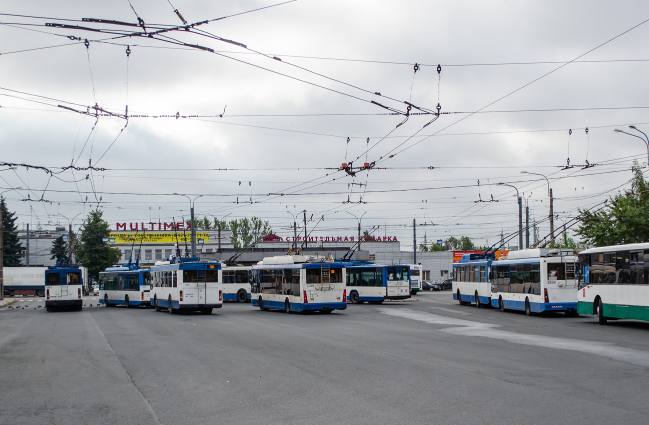 Санкт-Петербург, Тролза-5265.00 «Мегаполис» № 1344; Санкт-Петербург — Конечные станции и разворотные кольца