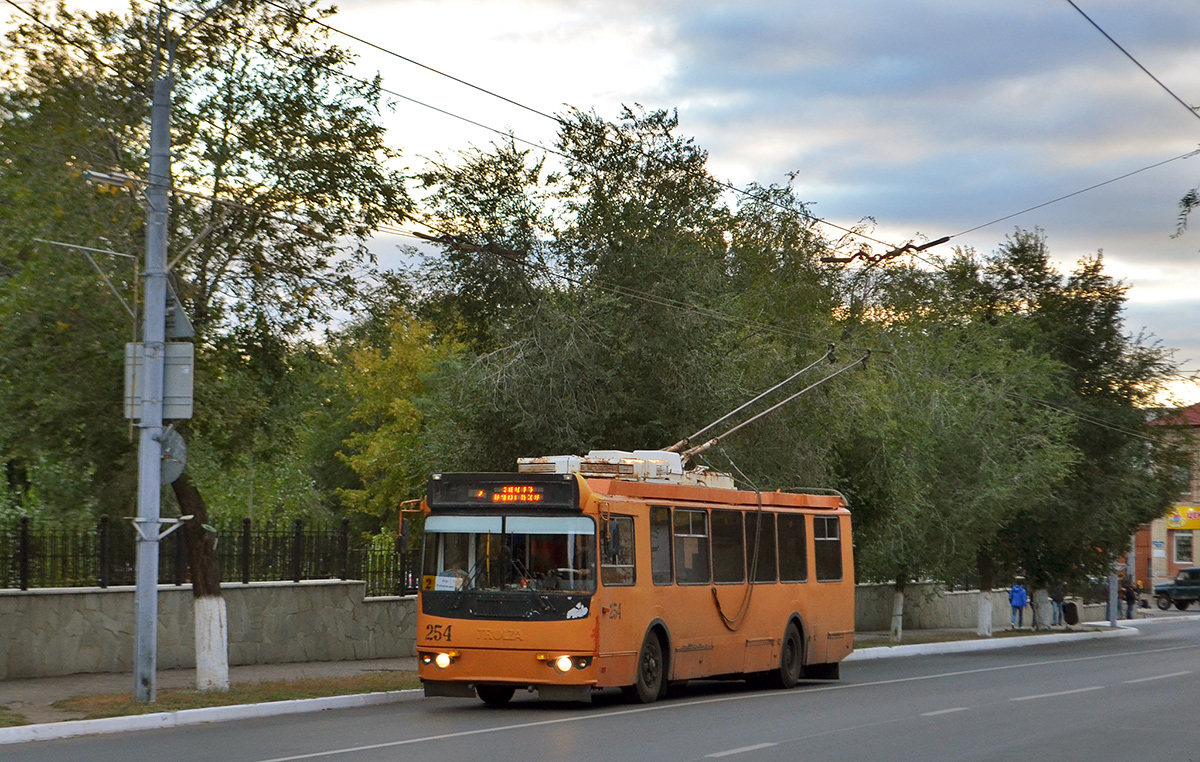 Orenburg, ZiU-682G-016.02 № 254
