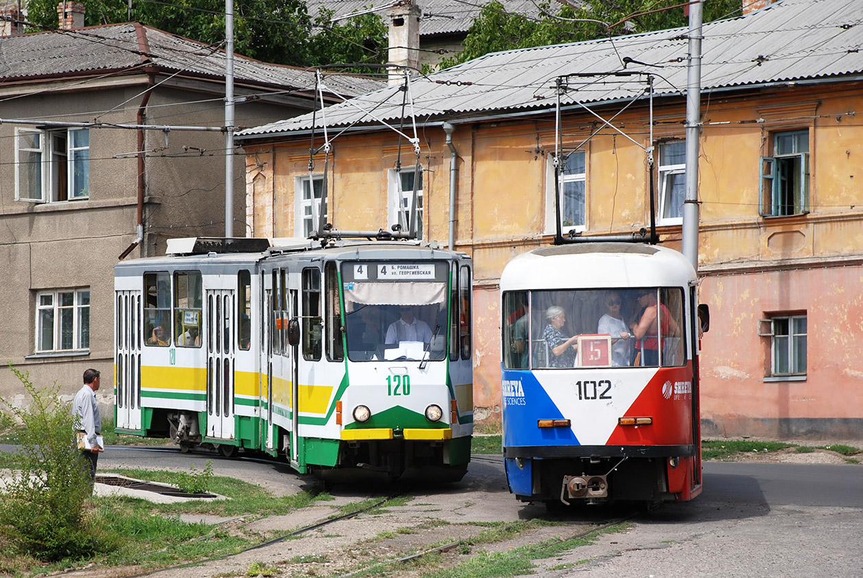 Пятигорск, Tatra KT4SU № 120; Пятигорск, Tatra T4D № 102 Пятигорск, Tatra KT4SU № 120; Пятигорск, Tatra T4D № 102