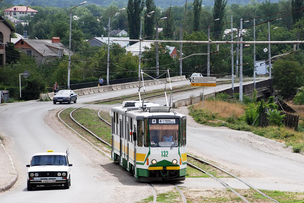 Pjatyigorszk, Tatra KT4SU — 132
