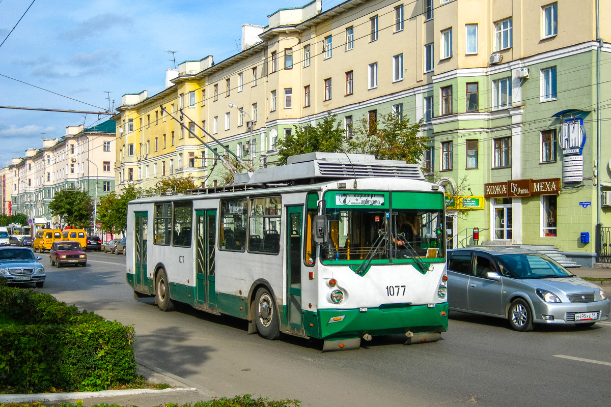 Пенза, ВЗТМ-5284 № 1077
