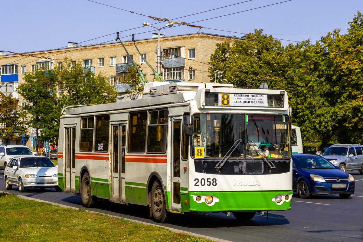 Пенза, ЗиУ-682Г-016.02 № 2058