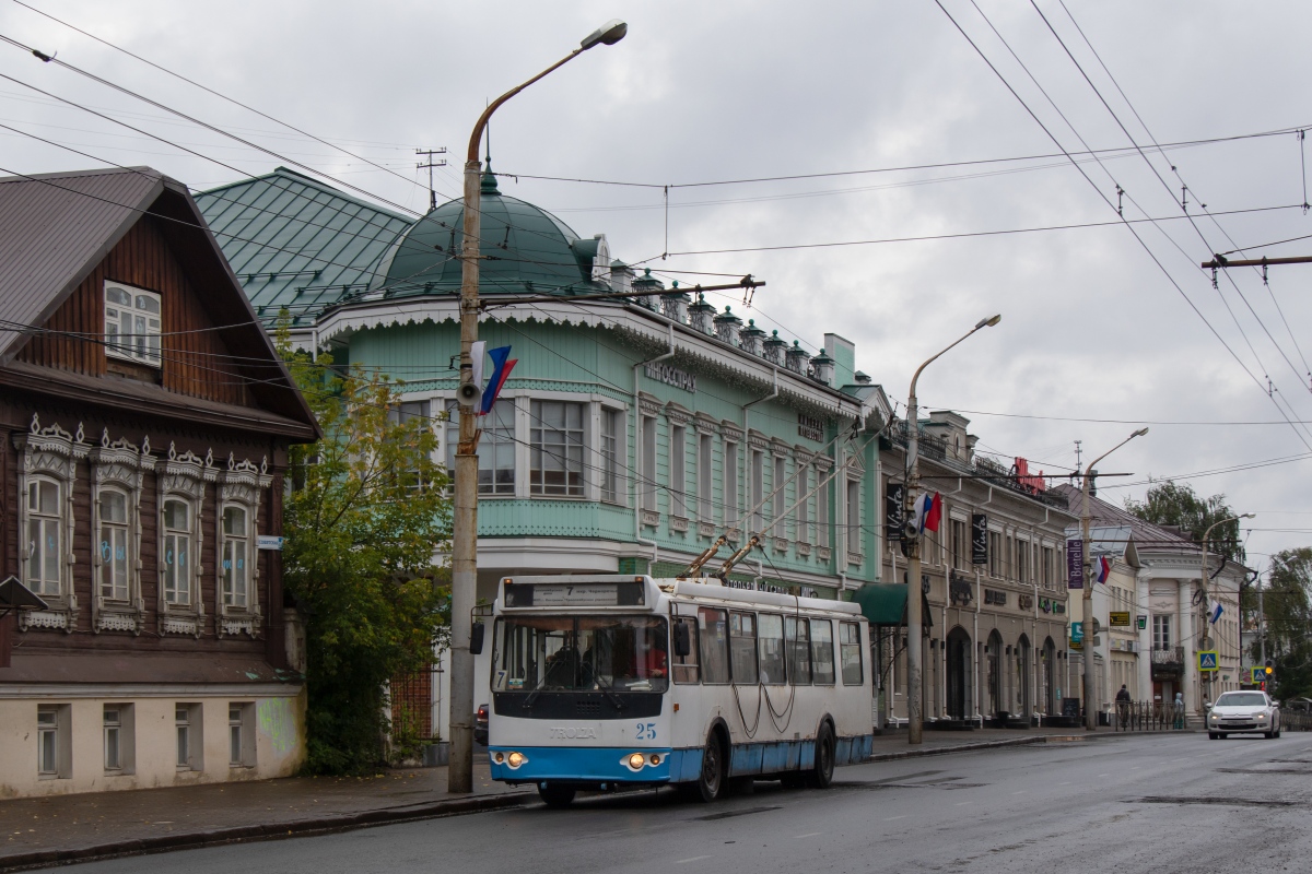 Kosztroma, ZiU-682G-016.05 — 25