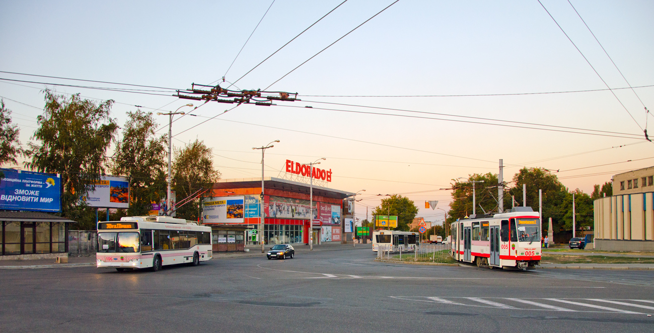 Запорожье, Дніпро Т103 № 106; Запорожье, Tatra KT4DtM № 005