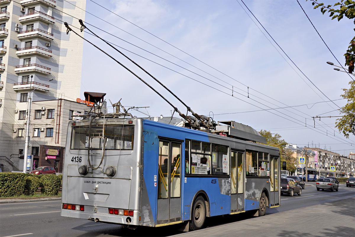 Барнаул, СТ-6217М № 4136