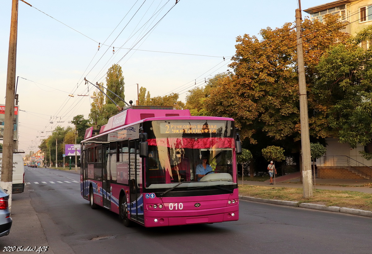 Кременчуг, Богдан Т70117 № 010