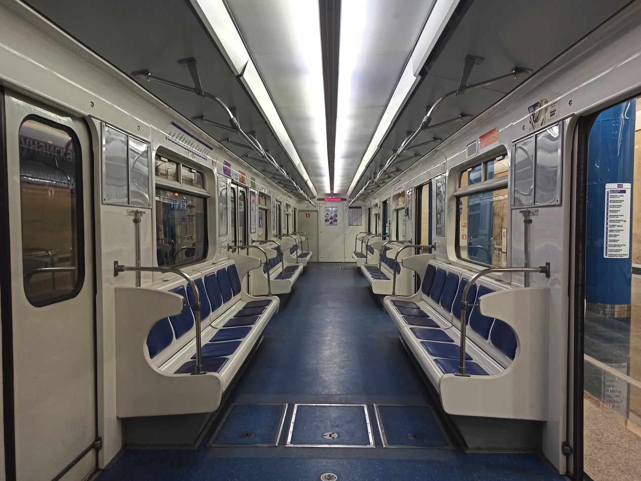 Санкт-Петербург, 81-717.5П № 1105