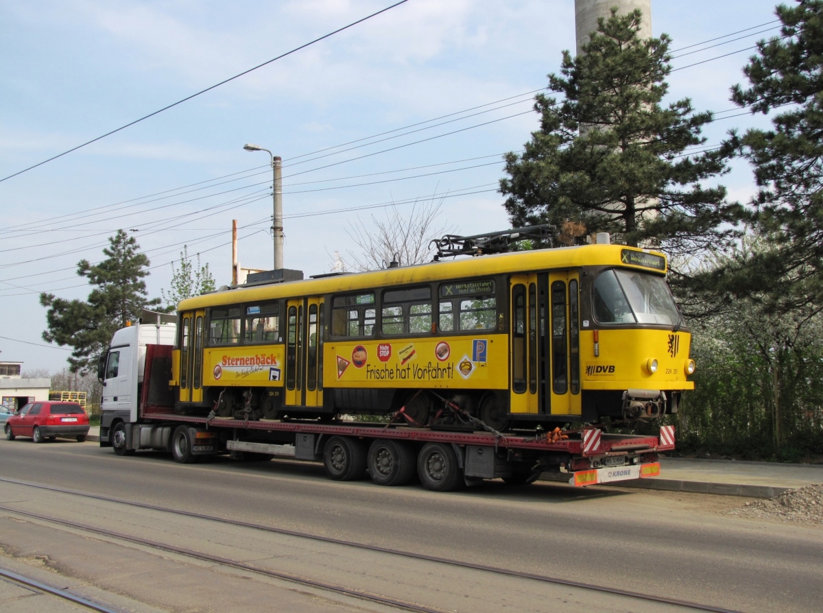 Botosani, Tatra T4D-MT č. BT-1204; Botosani — Delivery of modernized Tatra T4D-MT tram cars from Dresden (28.04.2011)