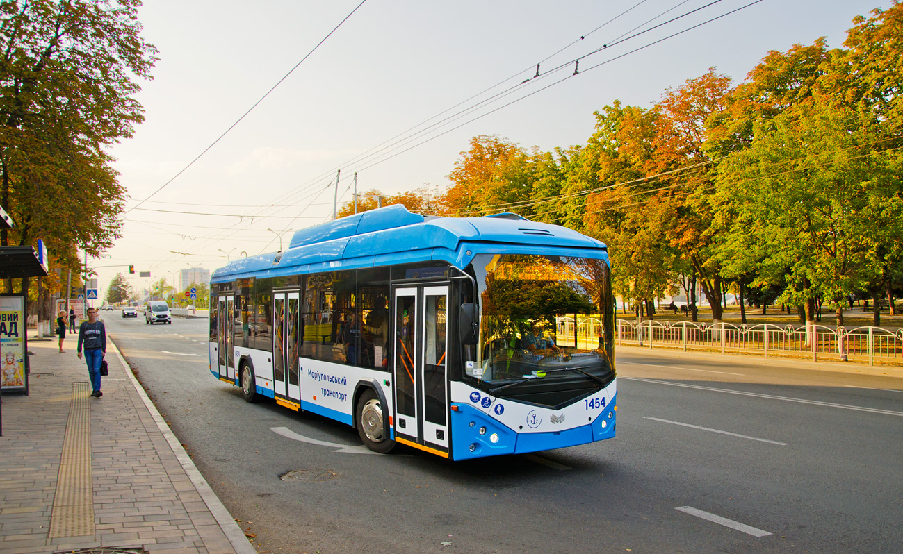 Marioupol, AKSM 321 (BKM-Ukraine) N°. 1454