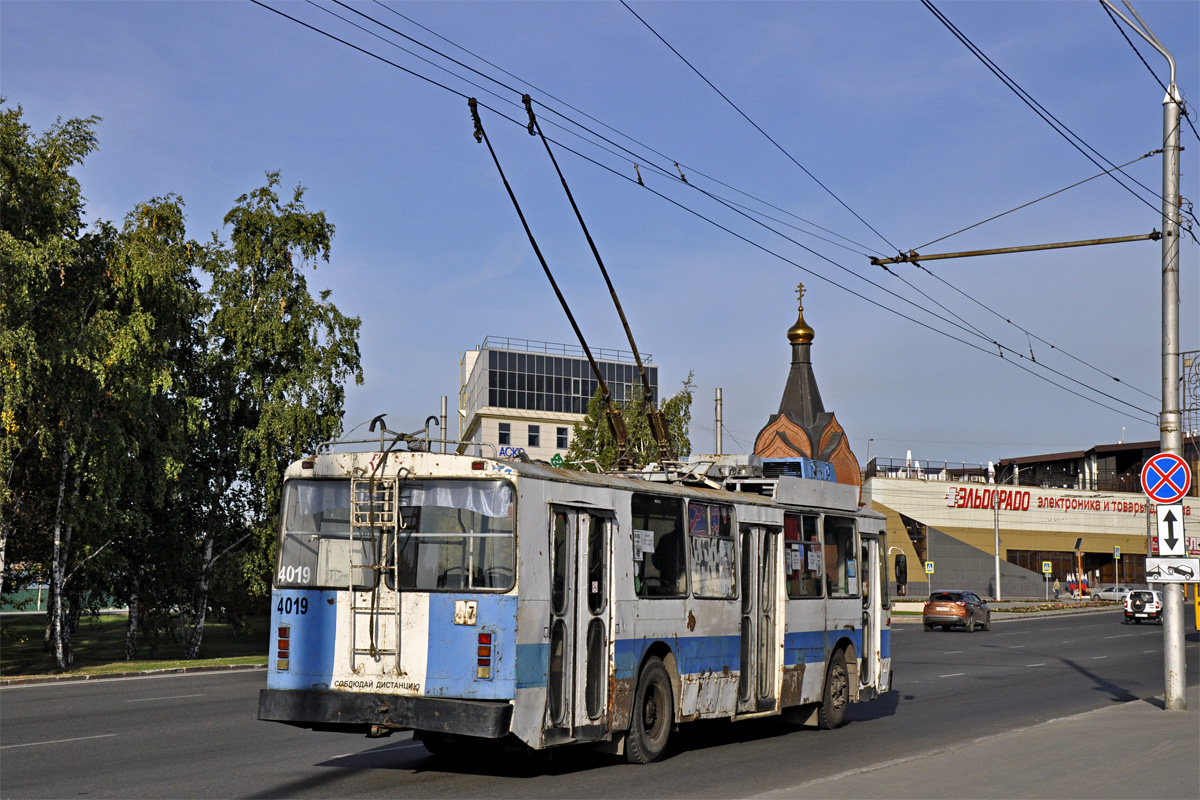 Барнаул, БТЗ-5276-01 № 4019