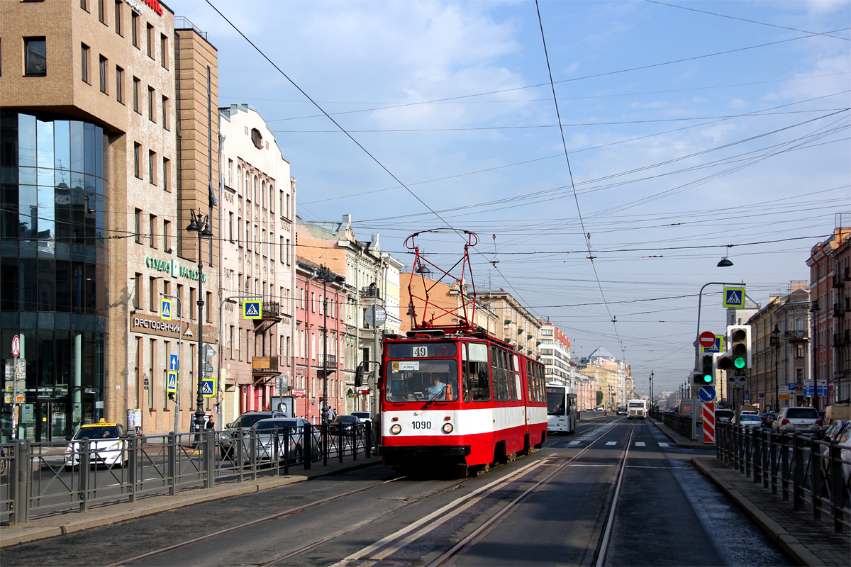 Saint-Petersburg, LVS-86K № 1090