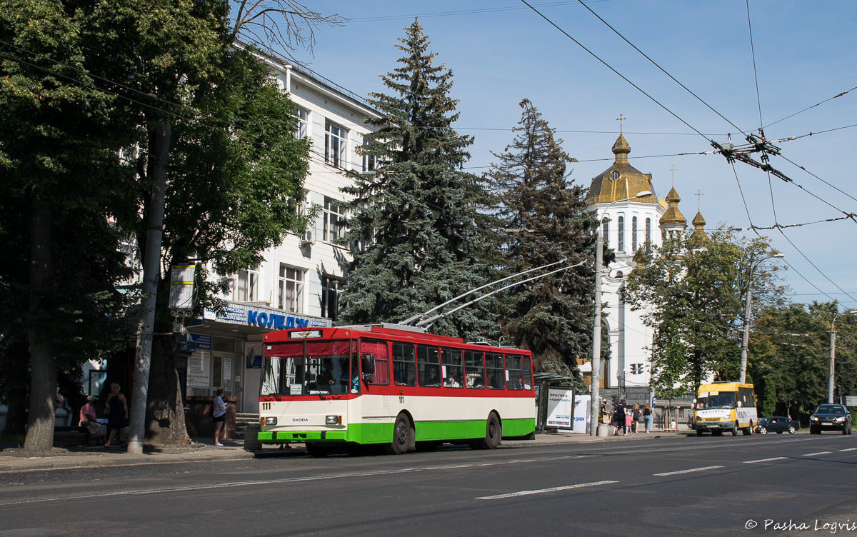 Ровно, Škoda 14Tr89/6 № 111