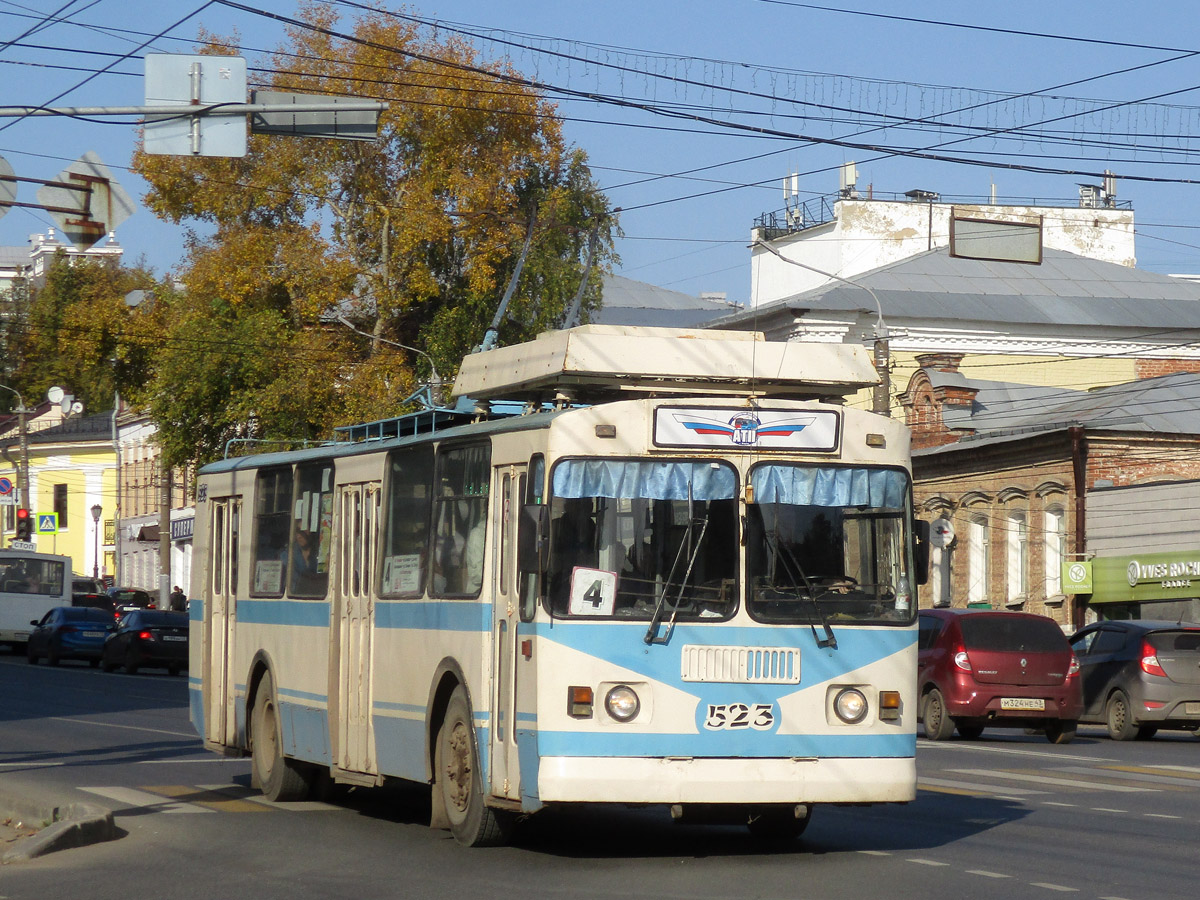 Киров, ЗиУ-682 КР Иваново № 523