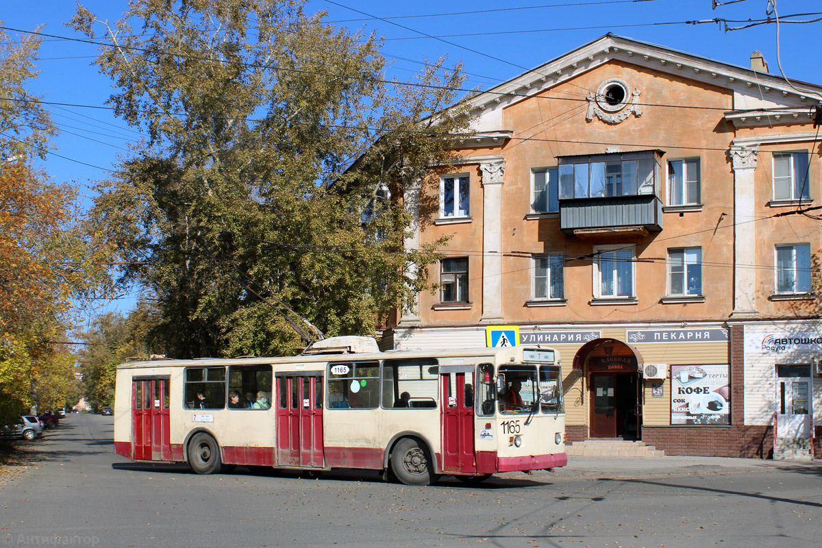 Челябинск, ЗиУ-682В № 1165 Челябинск, ЗиУ-682В № 1165