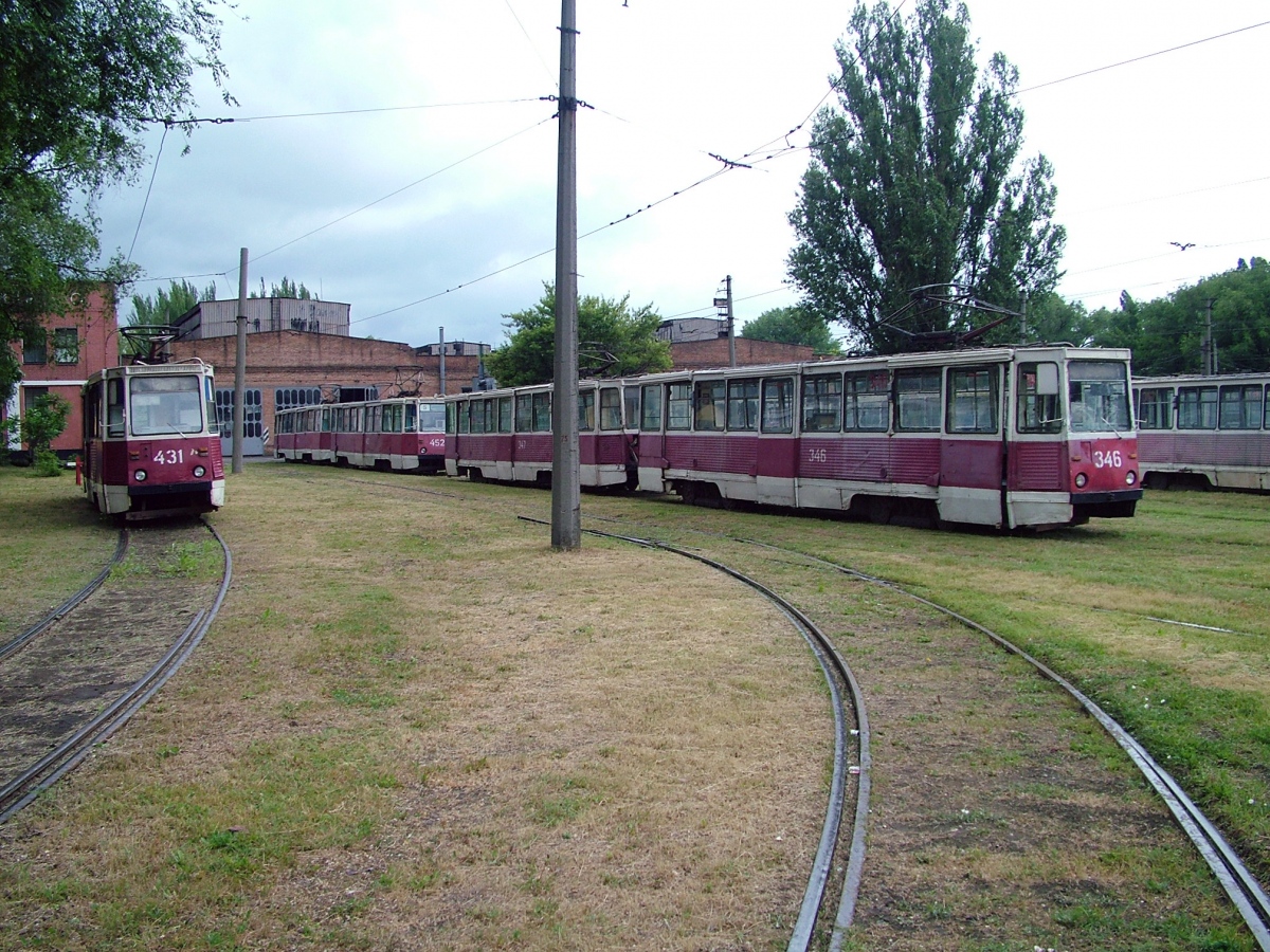 Кривой Рог, 71-605 (КТМ-5М3) № 346; Кривой Рог, 71-605 (КТМ-5М3) № 347; Кривой Рог, 71-605А № 431