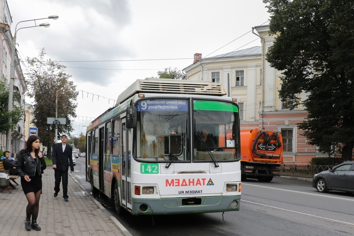 Ярославль, ЛиАЗ-5280 (ВЗТМ) № 142