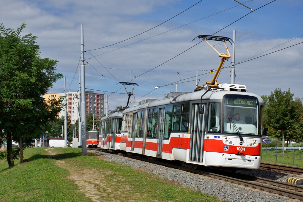 Брно, Vario LF2R.E № 1084