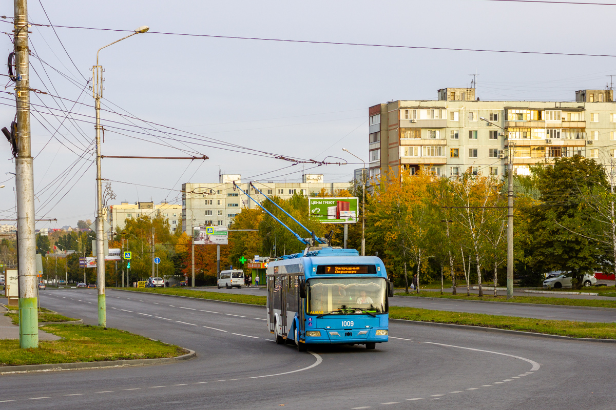 Пенза, БКМ 321 № 1009