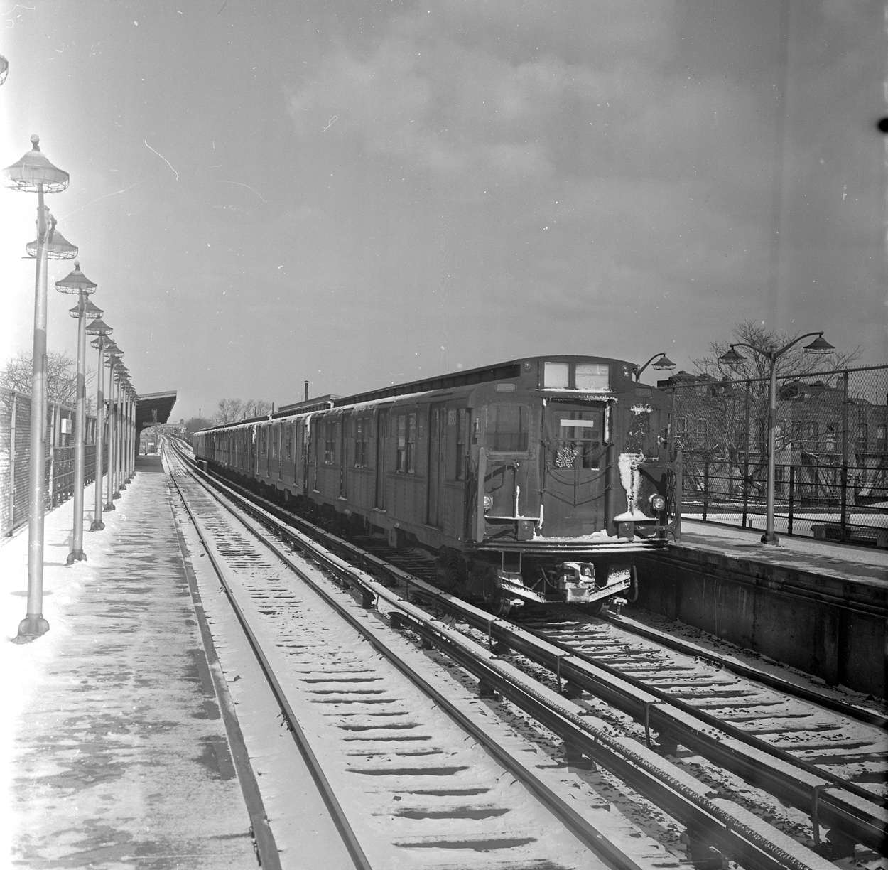 Нью-Йорк, Pullman R7A № 1593