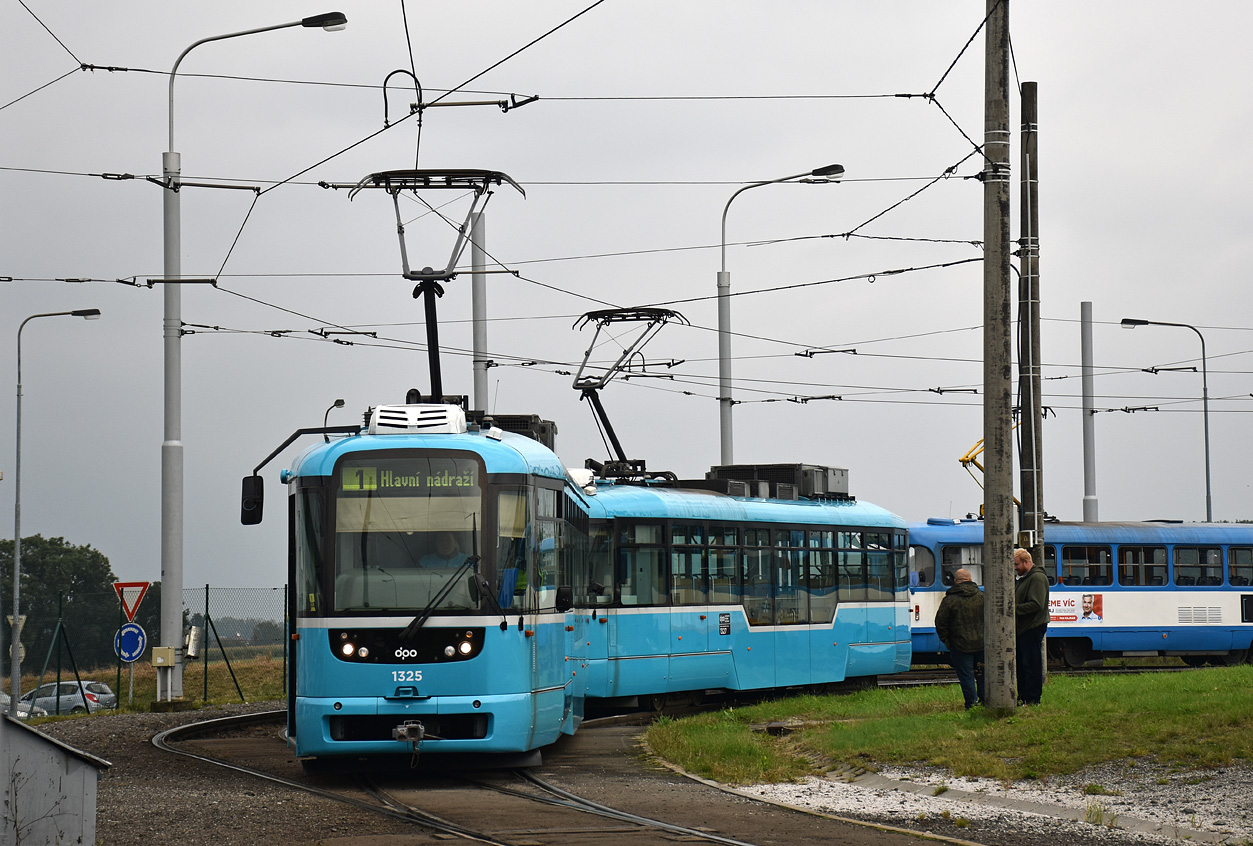 Ostrava, Vario LFR.E Nr. 1325