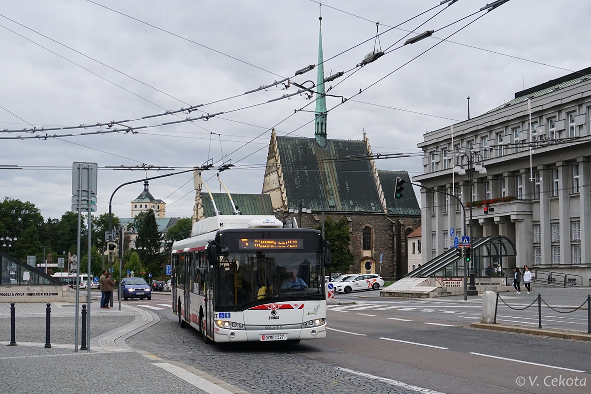 Pardubice, Škoda 26Tr Solaris III Br. 327
