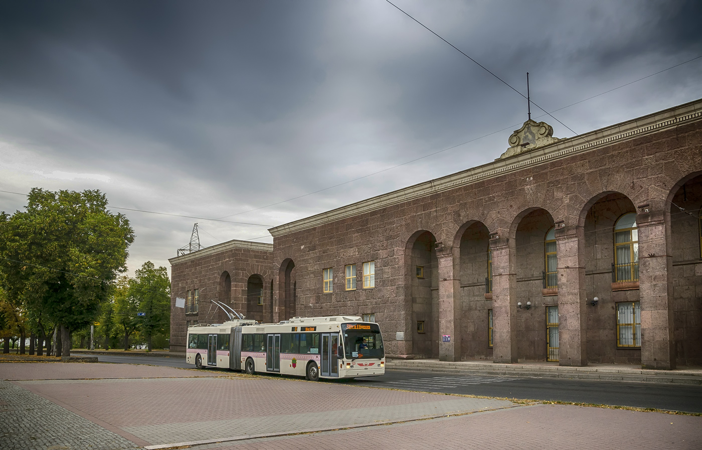 Запорожье, Van Hool AG 300T № 123