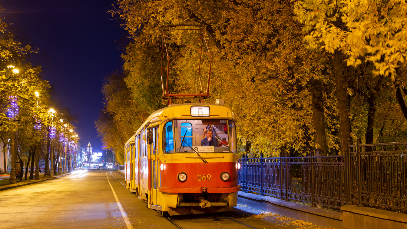 Iekaterinbourg, Tatra T3SU (2-door) N°. 069