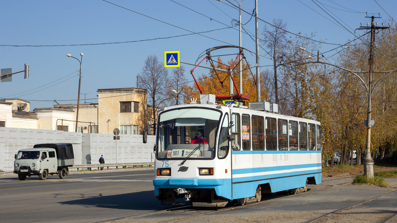 Nizhniy Tagil, 71-403 № 75